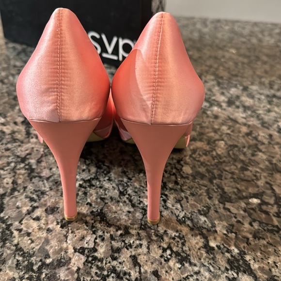 RSVP Rachel -Julie Lynn Blush peep toe heel NIB 9 - Picture 5 of 12